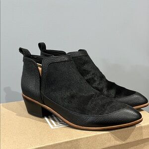 Elegant Black Ankle Booties